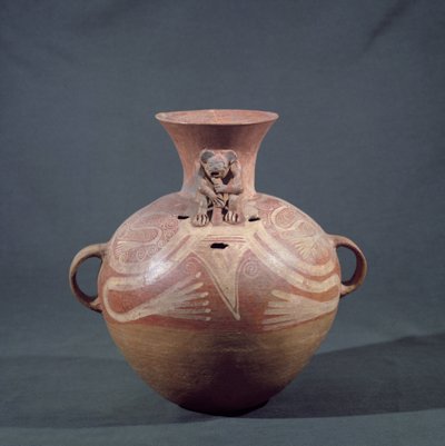 Funeraire urn met gaten uit Utatlan (Cumarcaaj), Quiche, Guatemala, Centraal-Amerika, Postklassieke Periode door Mayan